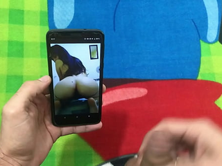 Petite Cachonda Tragando Rica Leche Parte 1